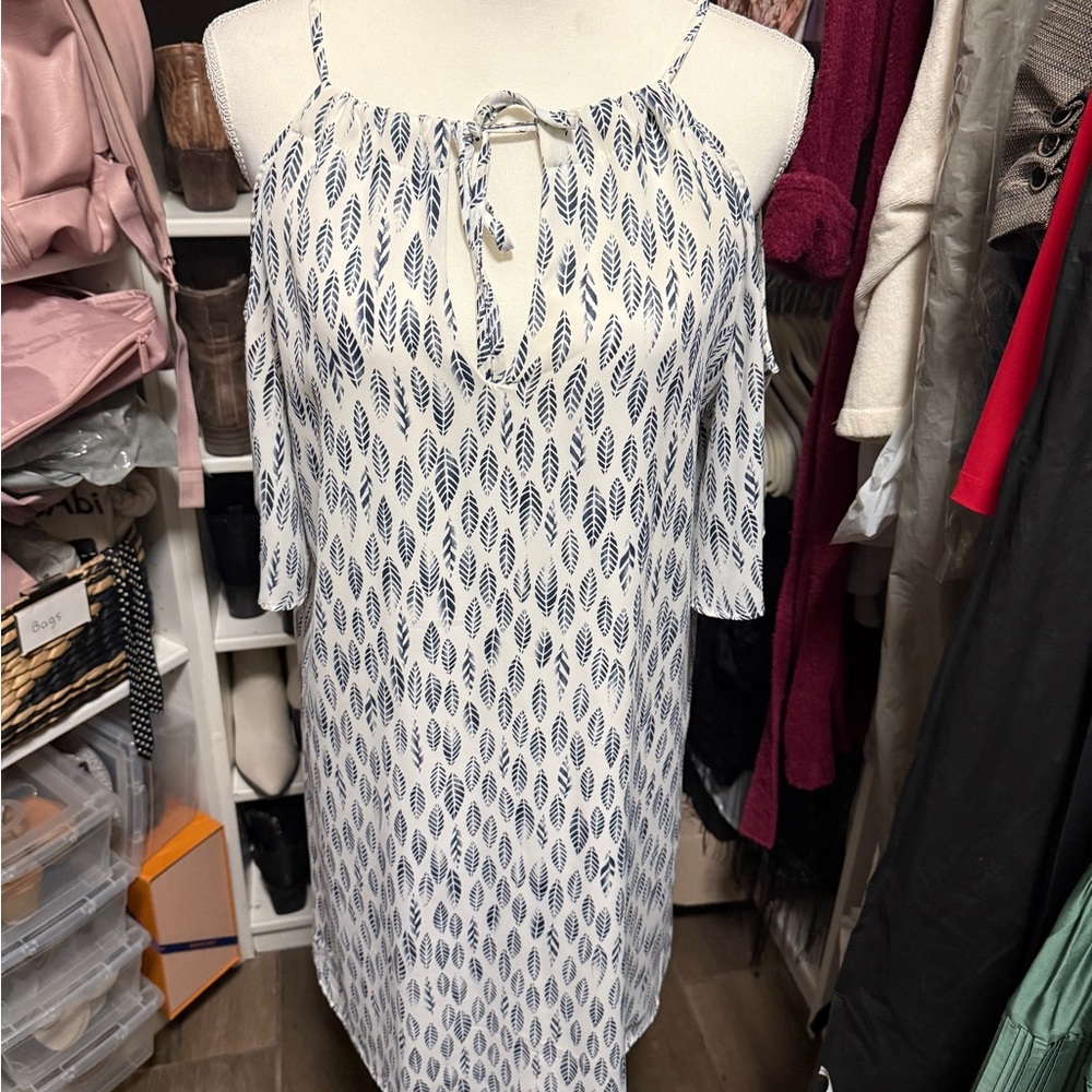 Veronica M-White and Blue Patterned Cold Shoulder Sundress Dress-Medium